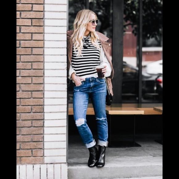Divided Sweaters - Stripped sweater long sleeve top